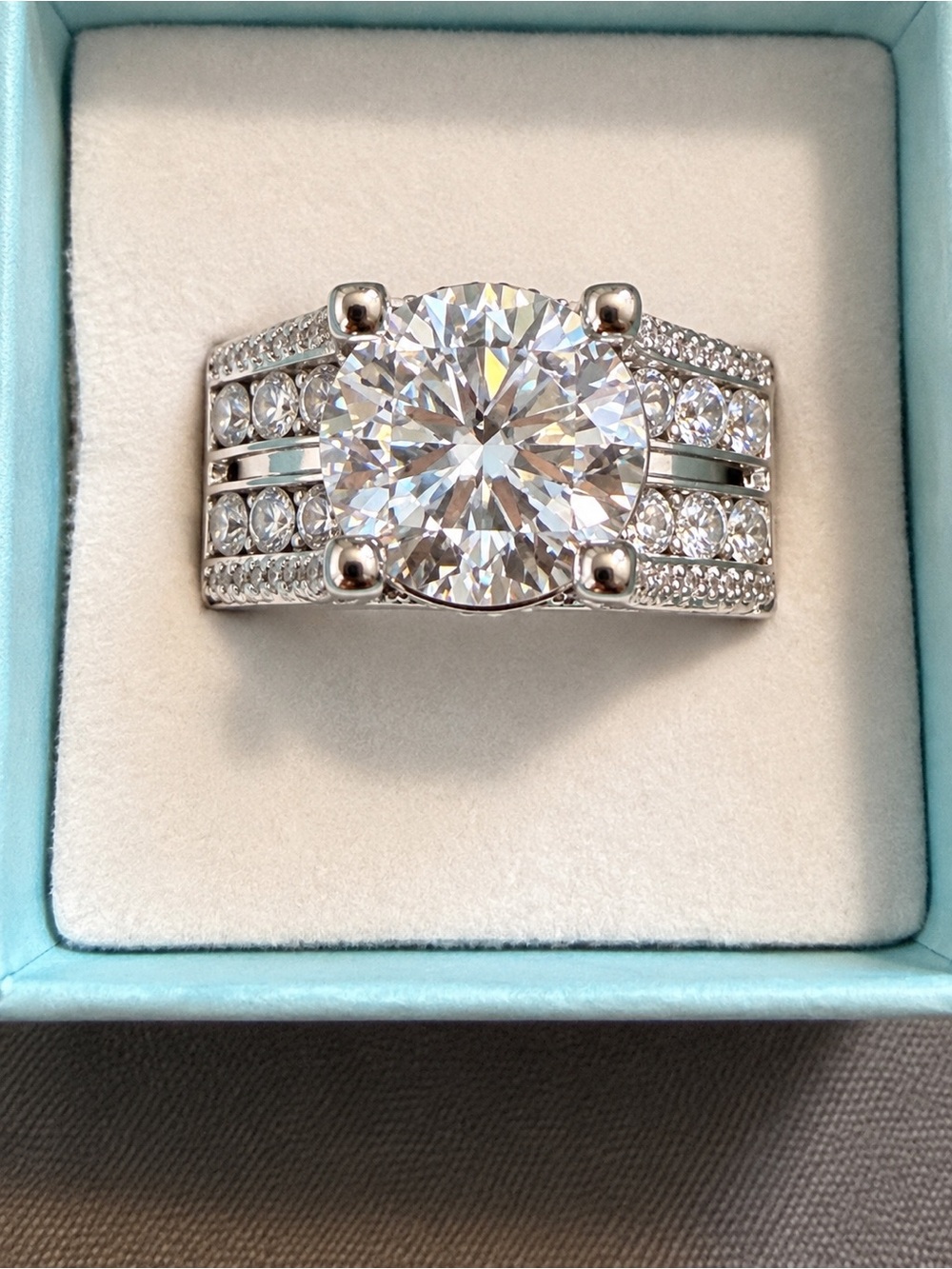 Men’s 6 CT Moissanite Statement Ring – Size 8 – Silver Plated